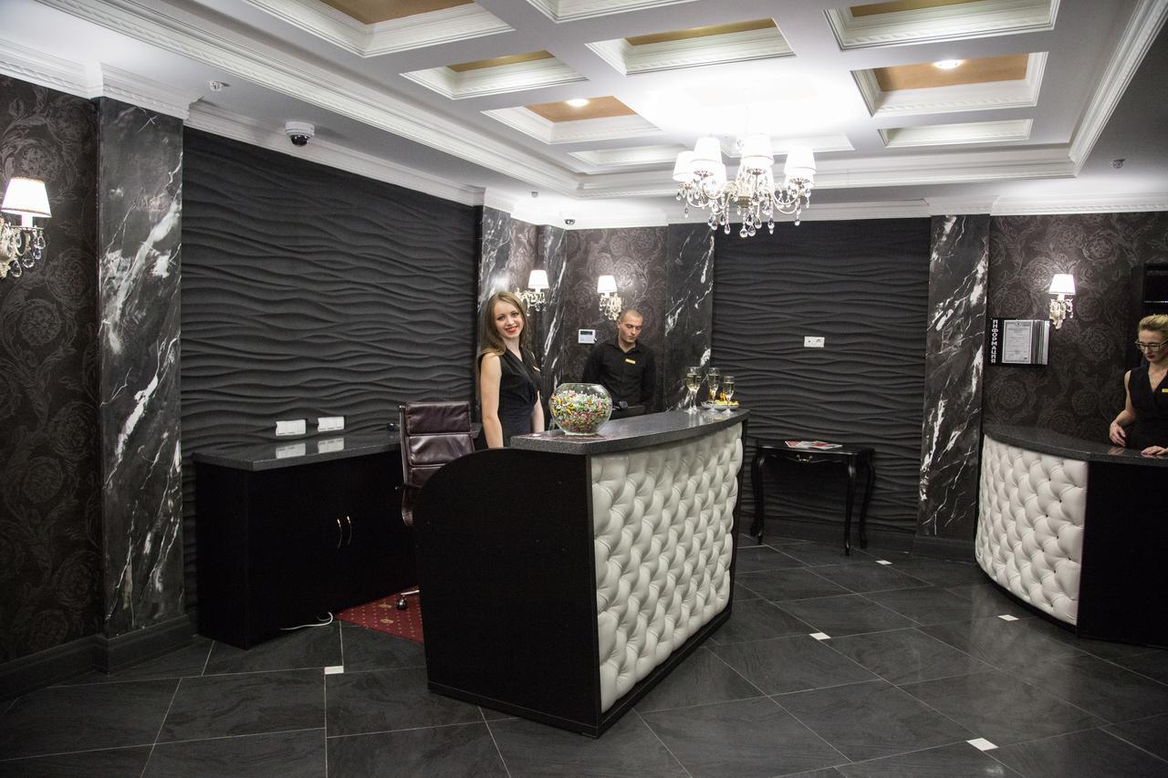 Krts Korona Hotel Sudilovichi Exterior foto